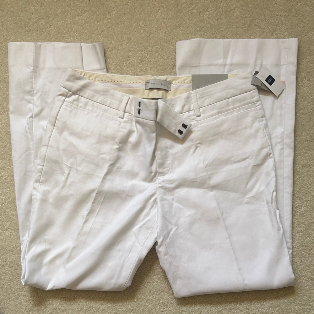 GAP Women's Straight Leg White Jeans